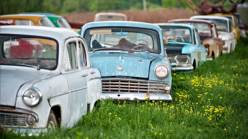 Illustration for article titled Amazing pictures of an outdoor Russian car museum